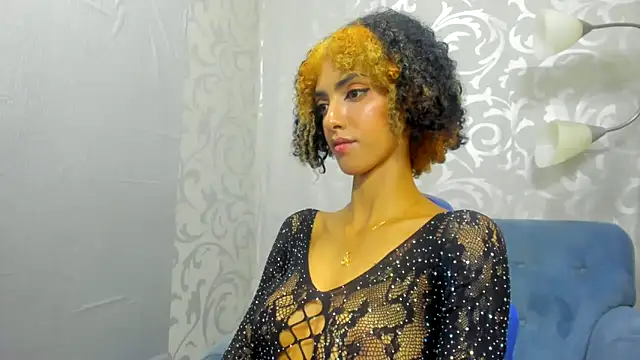 Queen Cuarxxo online show from 12.06.24