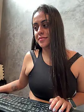 Snapshot of amorinha99 chatting on 05.26.26 amorinha99 online show from 05.26.26
