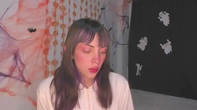 MiaGoth  online show from 11.02.25