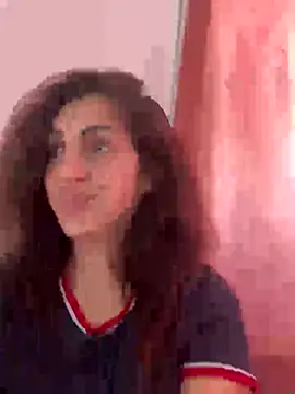 EmaSkyes online show from 10.24.25