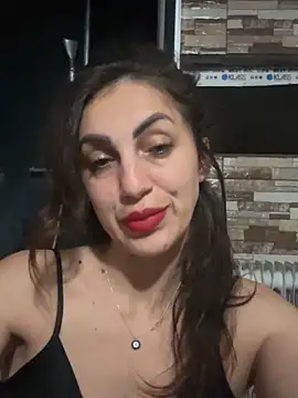 EmaSkyes online show from 11.23.25