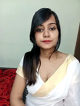 Snapshot of Miss-Riyasingh chatting on 10.12.25 Miss-Riyasingh online show from 10.12.25