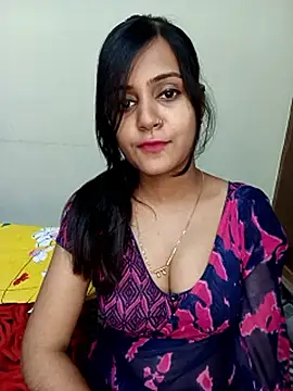 Snapshot of Miss-Riyasingh chatting on 10.15.25 Miss-Riyasingh online show from 10.15.25