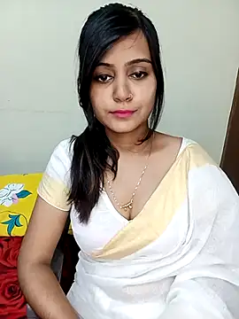 Snapshot of Miss-Riyasingh chatting on 10.19.25 Miss-Riyasingh online show from 10.19.25
