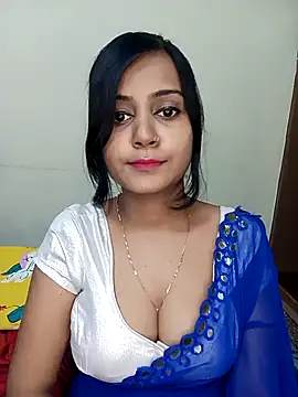 Snapshot of Miss-Riyasingh chatting on 10.21.25 Miss-Riyasingh online show from 10.21.25
