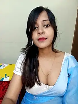 Snapshot of Miss-Riyasingh chatting on 10.27.25 Miss-Riyasingh online show from 10.27.25