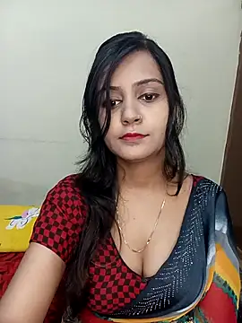 Snapshot of Miss-Riyasingh chatting on 10.31.25 Miss-Riyasingh online show from 10.31.25