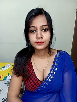 Snapshot of Miss-Riyasingh chatting on 11.11.25 Miss-Riyasingh online show from 11.11.25