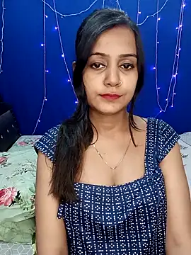 Snapshot of Miss-Riyasingh chatting on 11.14.25 Miss-Riyasingh online show from 11.14.25