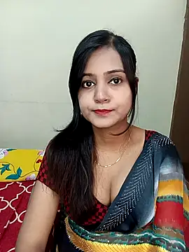 Snapshot of Miss-Riyasingh chatting on 12.01.25 Miss-Riyasingh online show from 12.01.25