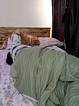 kaamuk shweta online show from 10.16.25