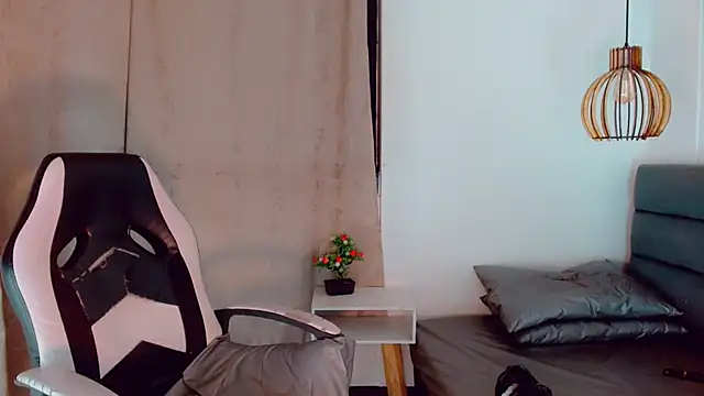 Oriana braom online show from 02.05.25