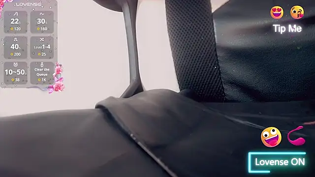 Oriana braom online show from 12.15.25