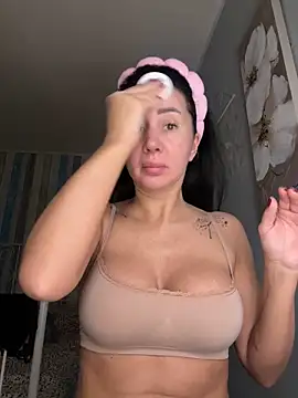 AnaRhodes online show from 02.20.25