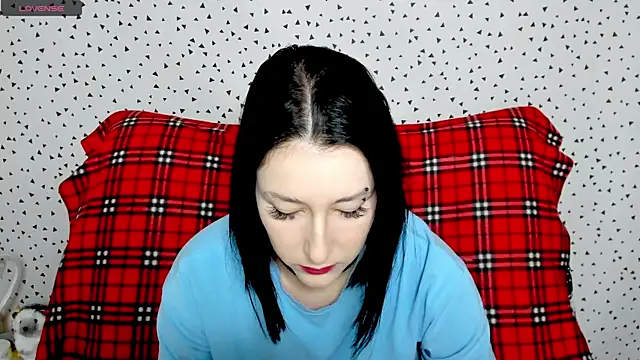 Snapshot of adell_berry chatting on 03.12.25 adell berry online show from 03.12.25