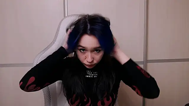 Kimiko   online show from 04.23.26