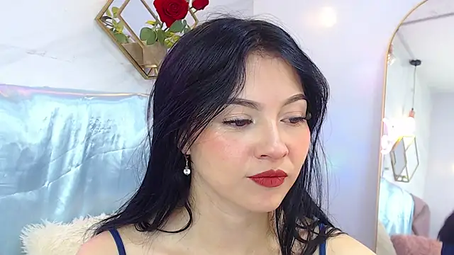 Snapshot of _Rouse_v chatting on 02.24.25 Rouse v online show from 02.24.25