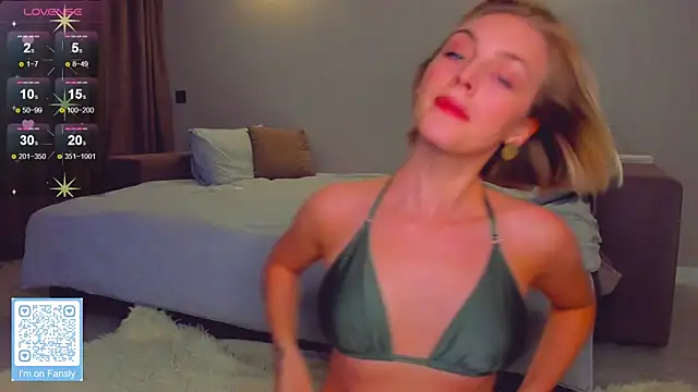 Snapshot of pretty_girlnextdoor chatting on 01.23.25 pretty girlnextdoor online show from 01.23.25