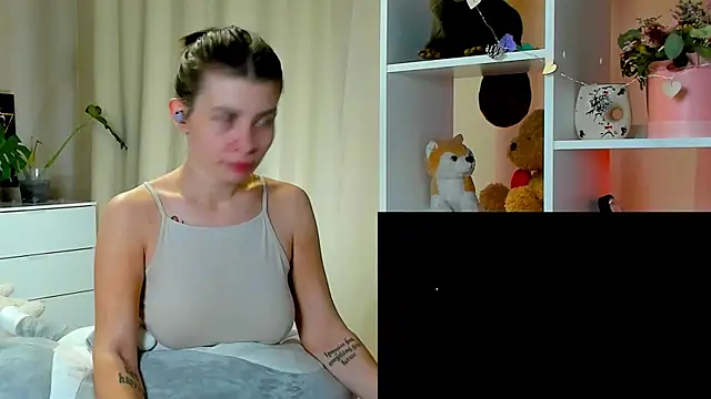 callmetori online show from 12.23.24