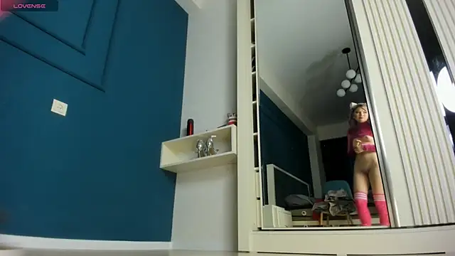 Xiao Mei  online show from 12.23.24