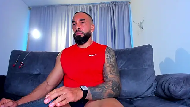 Snapshot of roman_muscle chatting on 02.22.26 roman muscle online show from 02.22.26