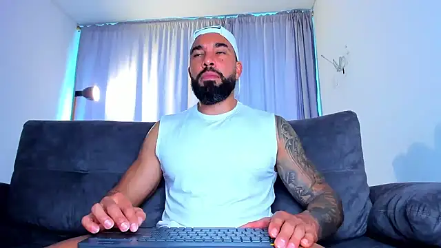 roman muscle online show from 03.13.26