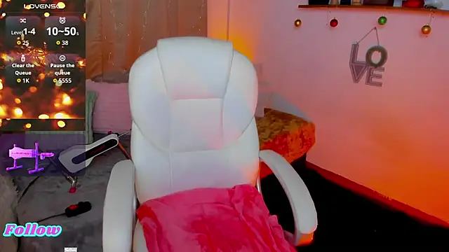 allison-sweet1 online show from 12.18.25