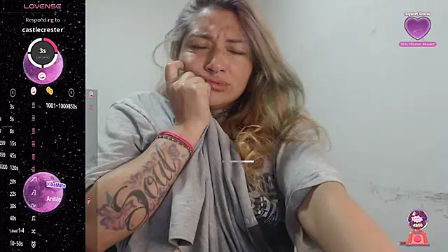 Snapshot of FENIX_LUXURY chatting on 12.24.24 FENIX LUXURY online show from 12.24.24