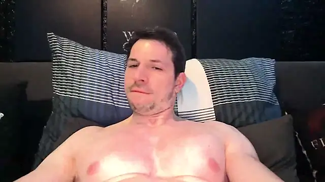 Snapshot of dreamwallker21 chatting on 02.07.26 dreamwallker21 online show from 02.07.26