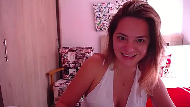 Snapshot of ParisW chatting on 12.20.24 ParisW online show from 12.20.24