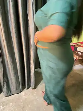 Ayesha mahi online show from 04.18.26