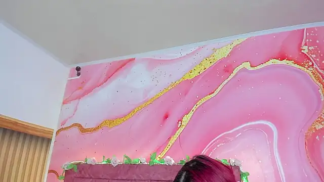 Daisy  rose online show from 02.16.26