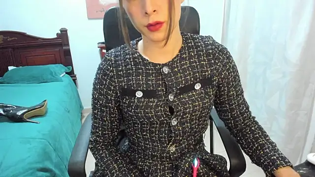 misstresbigcockts online show from 11.07.25