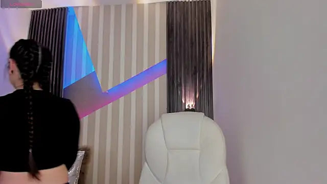 emily layton online show from 02.06.25