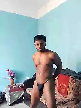 HunkyAriyan online show from 01.26.25