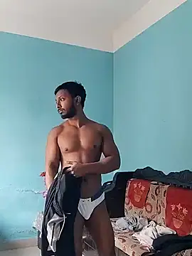 HunkyAriyan online show from 02.05.25