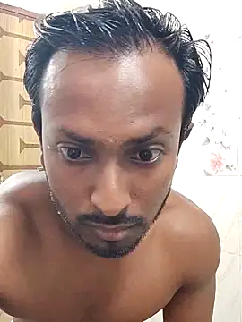 HunkyAriyan online show from 03.10.25