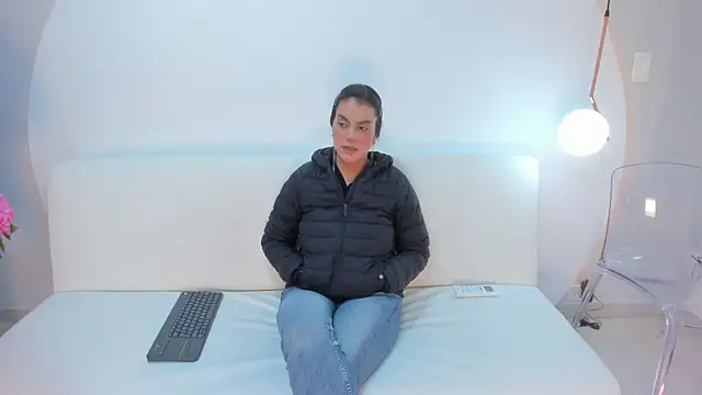 Ada Monroe10 online show from 01.13.26