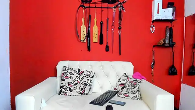 Snapshot of MIA_SOPHIA1 chatting on 01.31.25 MIA SOPHIA1 online show from 01.31.25