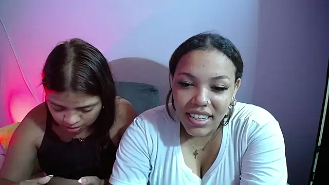 Snapshot of horny_babyss chatting on 06.14.26 horny babyss online show from 06.14.26