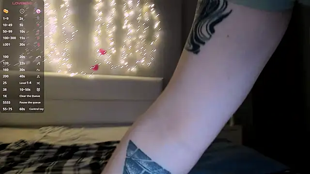 July Slowdive online show from 03.19.25