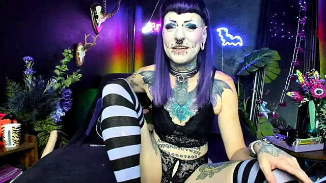 Purple Coffin666 online show from 09.10.25