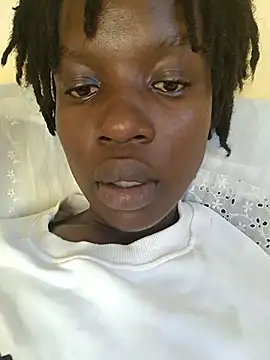 Juicylittle slute online show from 10.12.25