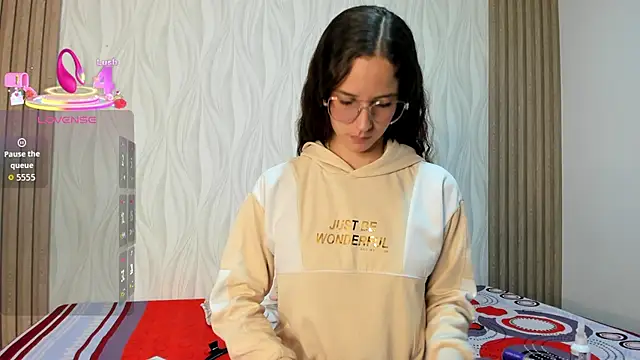 Snapshot of _ashleymiller chatting on 02.24.26 ashleymiller online show from 02.24.26