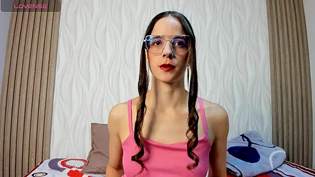 Snapshot of _ashleymiller chatting on 04.14.26 ashleymiller online show from 04.14.26