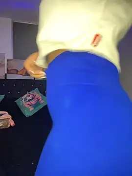 Snapshot of doll_celeste20 chatting on 02.28.26 doll celeste20 online show from 02.28.26