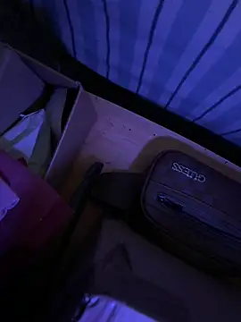 Snapshot of jovenestraviesos chatting on 11.14.25 jovenestraviesos online show from 11.14.25