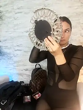 zoeharryzon online show from 05.30.26
