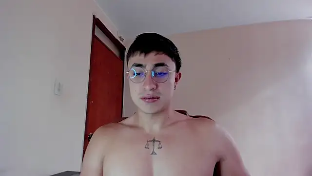 Leoknight online show from 03.03.25