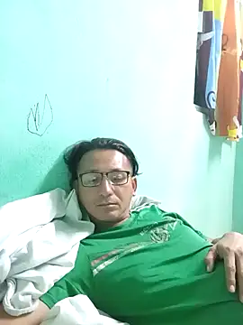 Andresguz35 online show from 03.16.26